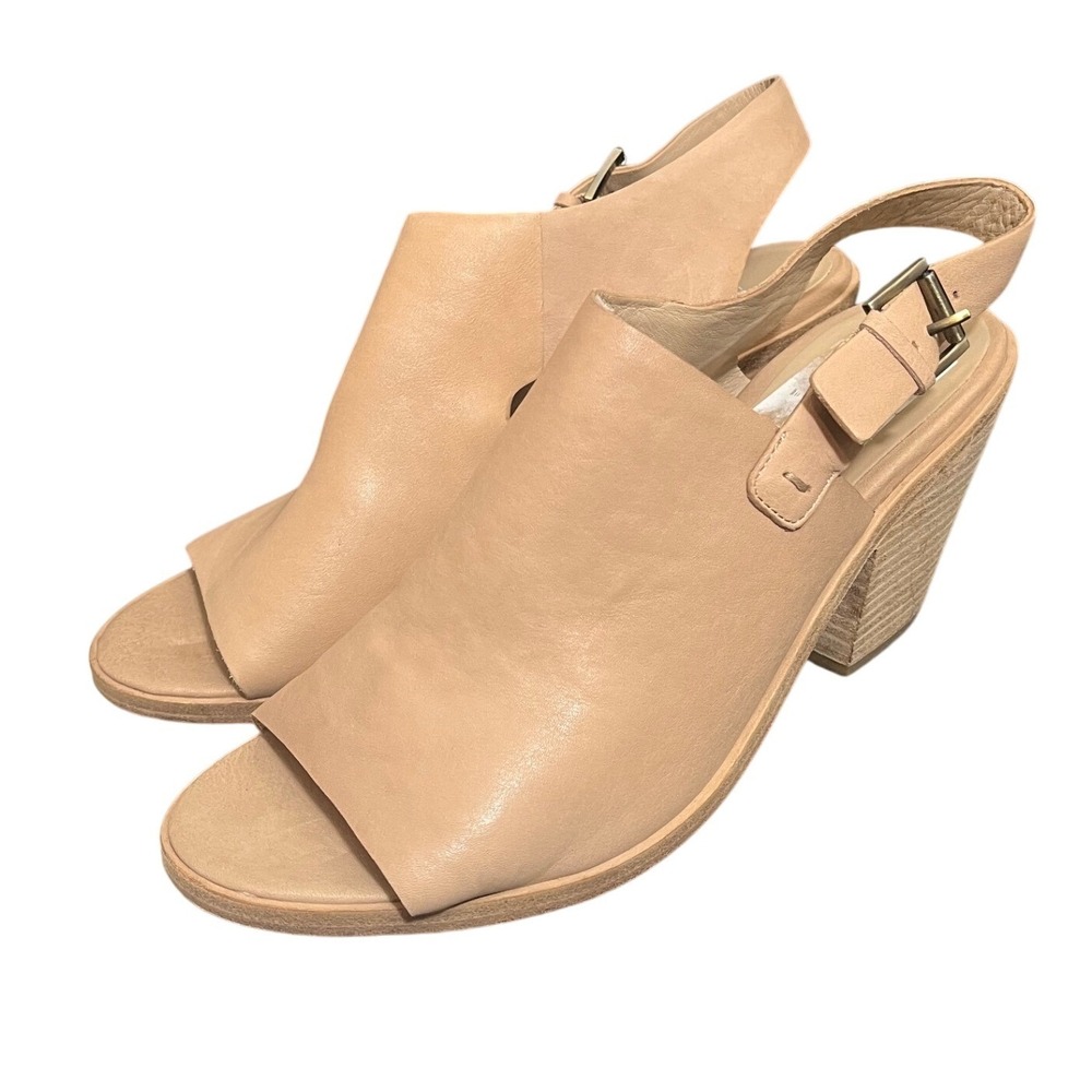 EILEEN FISHER Glance Natural Vachetta Leather Peep Toe Slingback Heel Booties 11